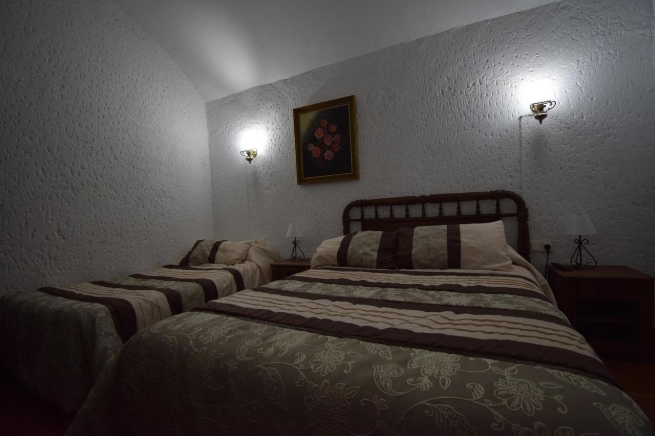 Apartamentos Horno Y Casa De Dulce Purullena Exterior foto