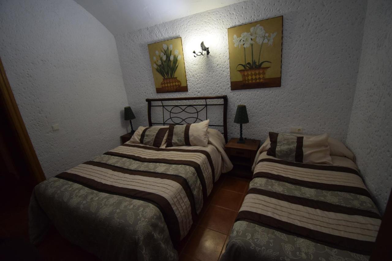 Apartamentos Horno Y Casa De Dulce Purullena Exterior foto