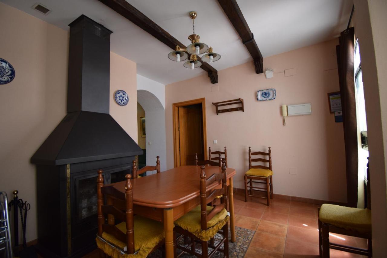 Apartamentos Horno Y Casa De Dulce Purullena Exterior foto